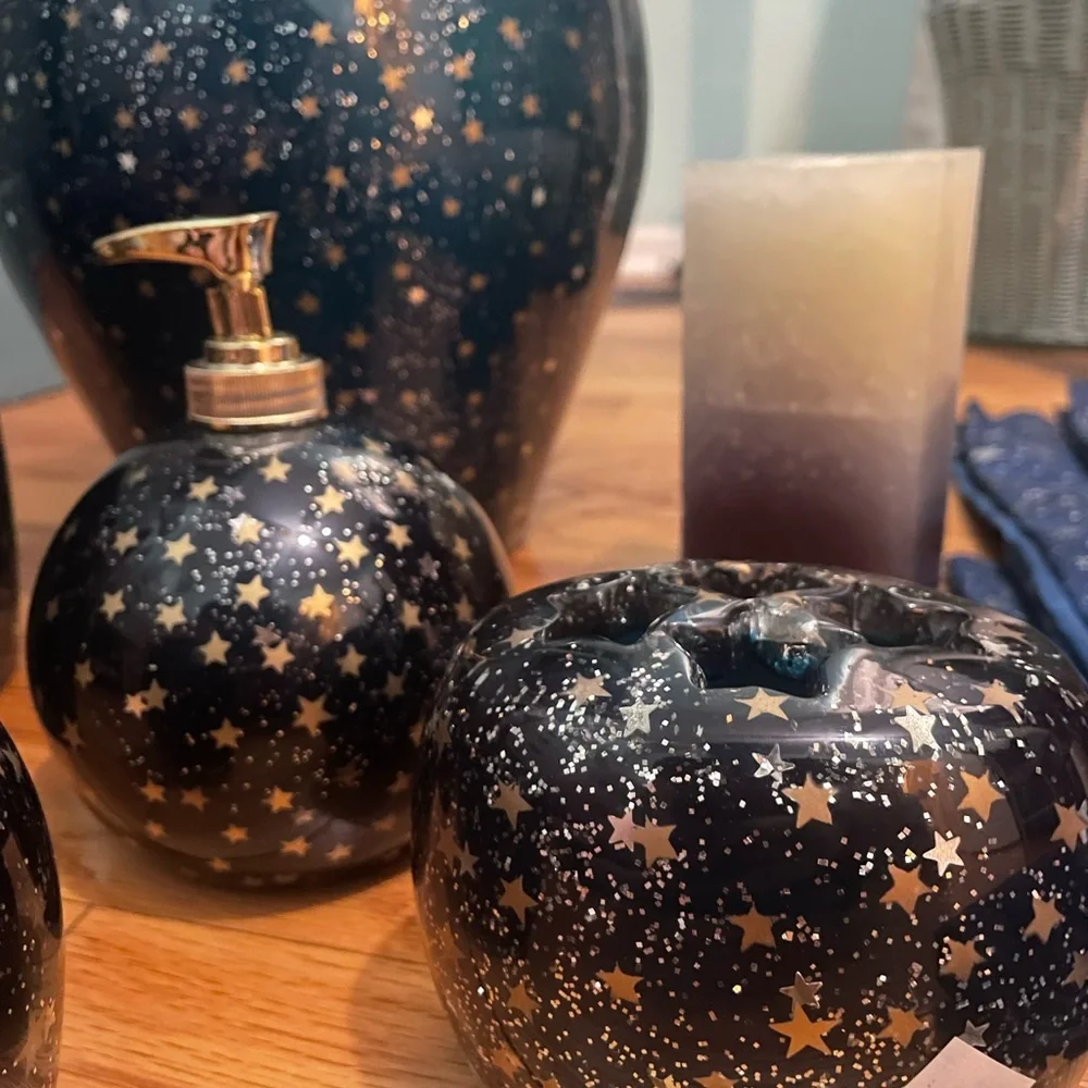 Y2K Celestial Starry night pattern Bathroom Accessory Set - Blue, silver, gold